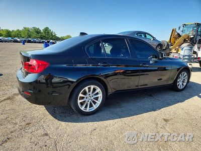 Trzecie zdjęcie samochodu z tyłu: 2016 BMW 320 XI VIN:WBA8E5G53GNU21420 - miniatura