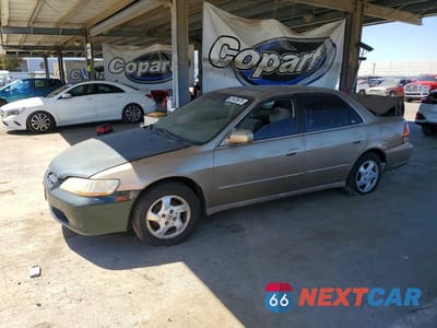 1998 HONDA ACCORD EX 1HGCG6670WA083367 - główne zdjęcie licytacji z USA - miniatura
