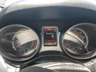 Zdjęcie 9 z 13 samochodu: 2017 DODGE JOURNEY CROSSROAD VIN:3C4PDCGGXHT601969 - miniatura