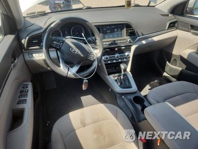 Zdjęcie 8 z 12 samochodu: 2020 HYUNDAI ELANTRA VALUE EDITION VIN:5NPD84LF4LH631164 - miniatura