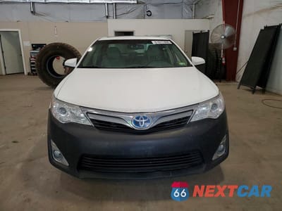Piąte zdjęcie samochodu w środku: 2012 TOYOTA CAMRY HYBRID XLE VIN:4T1BD1FK3CU059970 - miniatura
