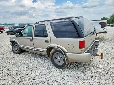 Drugie zdjęcie samochodu z przodu: 2001 CHEVROLET BLAZER VIN:1GNDT13W21K225337 - miniatura