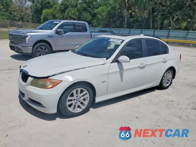 2006 BMW 325 I WBAVB13536PT16275 - główne zdjęcie licytacji z USA - miniatura