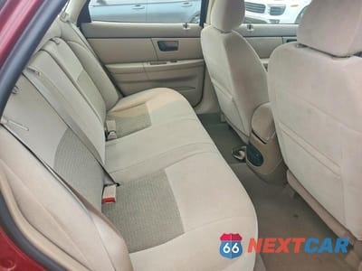 Zdjęcie 10 z 12 samochodu: 2006 FORD TAURUS SE VIN:1FAFP53U16A185119 - miniatura