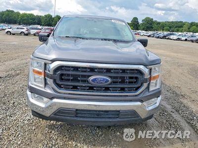 Piąte zdjęcie samochodu w środku: 2022 FORD F150 SUPERCREW VIN:1FTEW1CB8NKD57364 - miniatura