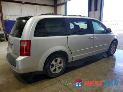 Trzecie zdjęcie samochodu z tyłu: 2010 DODGE GRAND CARAVAN HERO VIN:2D4RN3D13AR371614 - miniatura