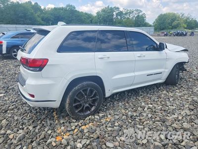 Trzecie zdjęcie samochodu z tyłu: 2020 JEEP GRAND CHEROKEE OVERLAND VIN:1C4RJFCT0LC190477 - miniatura