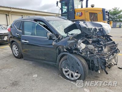 Czwarte zdjęcie samochodu z boku: 2017 NISSAN ROGUE S VIN:JN8AT2MV1HW275225 - miniatura
