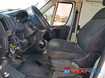 Zdjęcie 7 z 13 samochodu: 2017 RAM PROMASTER 3500 VIN:3C6URVJG9HE535595 - miniatura
