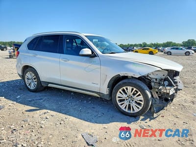 Czwarte zdjęcie samochodu z boku: 2016 BMW X5 VIN:5UXKR0C59G0P25532 - miniatura