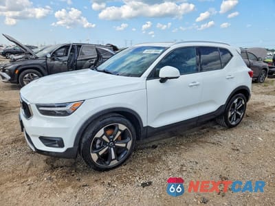 2020 VOLVO XC40 T5 MOMENTUM YV4162UK3L2298866 - główne zdjęcie licytacji z USA - miniatura
