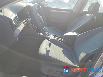 Zdjęcie 7 z 12 samochodu: 2026 VOLKSWAGEN JETTA SE VIN:3VW7W7BU0TM017756 - miniatura