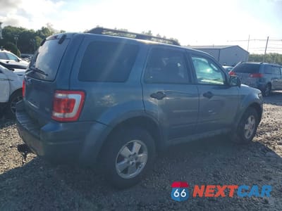 Trzecie zdjęcie samochodu z tyłu: 2012 FORD ESCAPE XLT VIN:1FMCU9DG8CKB98831 - miniatura