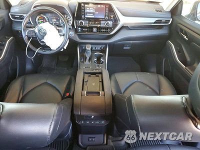Zdjęcie 8 z 13 samochodu: 2021 TOYOTA HIGHLANDER HYBRID XLE VIN:5TDGBRCH4MS532613 - miniatura