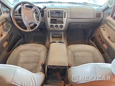 Zdjęcie 8 z 12 samochodu: 2004 FORD EXPLORER XLT VIN:1FMZU63E14ZB38942 - miniatura