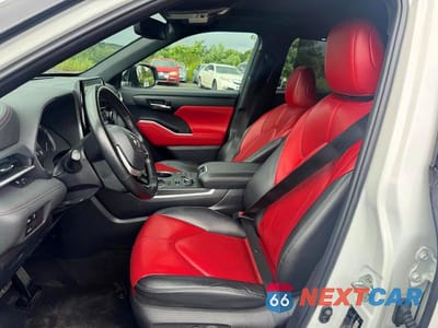 Zdjęcie 12 z 15 samochodu: 2024 TOYOTA HIGHLANDER XSE VIN:5TDKDRBH5RS571787 - miniatura