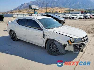 Czwarte zdjęcie samochodu z boku: 2012 DODGE AVENGER SE VIN:1C3CDZAB7CN324581 - miniatura
