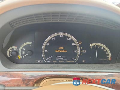 Zdjęcie 9 z 12 samochodu: 2008 MERCEDES-BENZ S 550 VIN:WDDNG71X28A196539 - miniatura