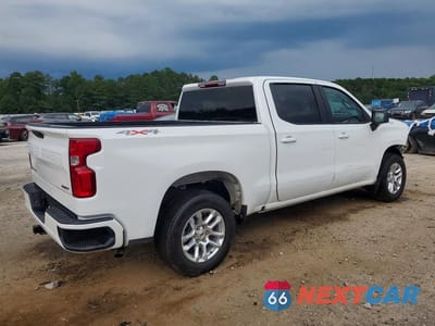 Trzecie zdjęcie samochodu z tyłu: 2026 CHEVROLET SILVERADO K1500 RST VIN:3GCUKEEDXTG244291 - miniatura