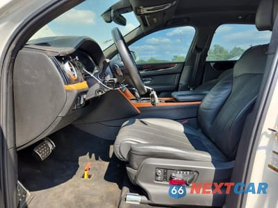 Zdjęcie 7 z 13 samochodu: 2020 BENTLEY BENTAYGA VIN:SJAAM2ZV9LC029665 - miniatura