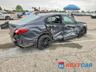 Trzecie zdjęcie samochodu z tyłu: 2025 TOYOTA CAMRY SE VIN:4T1DAACK3SU054269 - miniatura