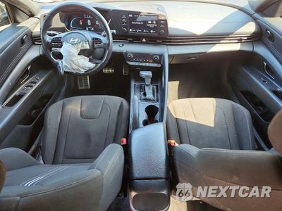 Zdjęcie 8 z 12 samochodu: 2025 HYUNDAI ELANTRA SEL SPORT VIN:KMHLM4DG9SU871731 - miniatura