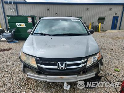Piąte zdjęcie samochodu w środku: 2015 HONDA ODYSSEY LX VIN:5FNRL5H24FB024426 - miniatura