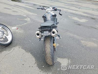 Czwarte zdjęcie samochodu z boku: 2010 TRIUMPH MOTORCYCLE STREET TRIPLE 675 VIN:SMTD01NE1AJ415157 - miniatura