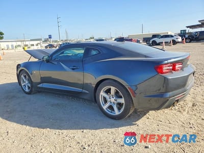 Drugie zdjęcie samochodu z przodu: 2021 CHEVROLET CAMARO LS VIN:1G1FB1RX9M0107850 - miniatura