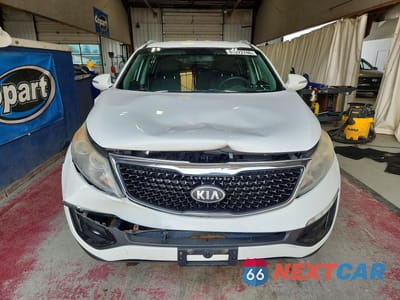 Piąte zdjęcie samochodu w środku: 2015 KIA SPORTAGE LX VIN:KNDPB3AC9F7789784 - miniatura