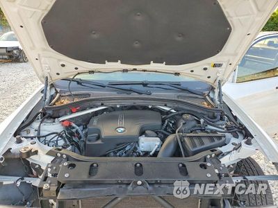 Zdjęcie 11 z 13 samochodu: 2017 BMW X3 SDRIVE28I VIN:5UXWZ7C30H0V92461 - miniatura