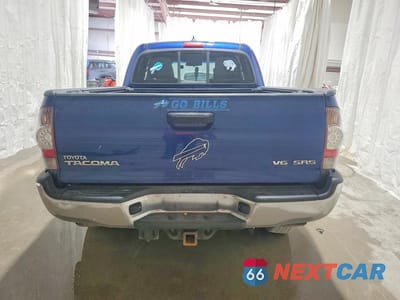 Zdjęcie 6 z 12 samochodu: 2015 TOYOTA TACOMA V6 VIN:5TFUU4EN4FX138903 - miniatura