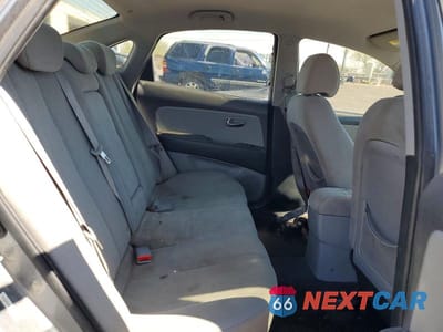Zdjęcie 10 z 12 samochodu: 2010 HYUNDAI ELANTRA GLS VIN:KMHDU4AD5AU112068 - miniatura