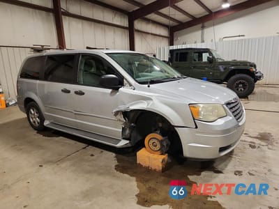 Czwarte zdjęcie samochodu z boku: 2008 CHRYSLER TOWN & COUNTRY LX VIN:2A8HR44H38R778061 - miniatura