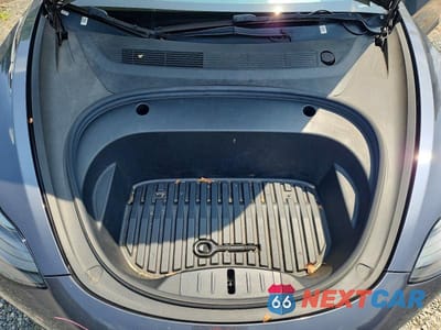 Zdjęcie 11 z 12 samochodu: 2022 TESLA MODEL 3 VIN:5YJ3E1EB2NF291348 - miniatura