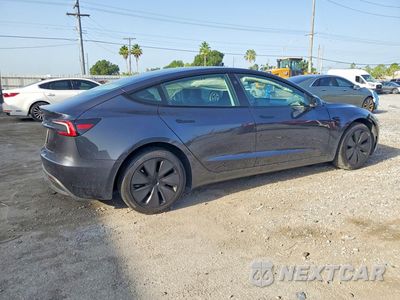 Trzecie zdjęcie samochodu z tyłu: 2025 TESLA MODEL 3 VIN:5YJ3E1EA2SF011138 - miniatura