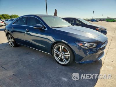 Czwarte zdjęcie samochodu z boku: 2020 MERCEDES-BENZ CLA 250 VIN:W1K5J4GB2LN089990 - miniatura