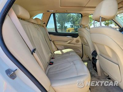 Zdjęcie 10 z 12 samochodu: 2015 BMW X5 SDRIVE35I VIN:5UXKR2C54F0H38282 - miniatura