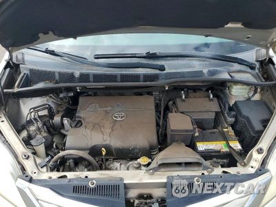 Zdjęcie 12 z 13 samochodu: 2016 TOYOTA SIENNA LE VIN:5TDKK3DC0GS737506 - miniatura