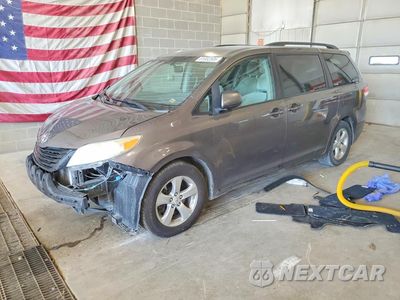 2011 TOYOTA SIENNA LE 5TDKK3DC5BS084258 - główne zdjęcie licytacji z USA - miniatura