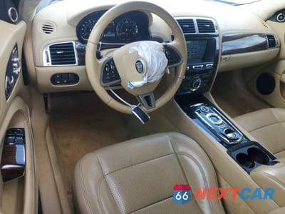 Zdjęcie 8 z 12 samochodu: 2013 JAGUAR XK VIN:SAJWA4FB2DLB50904 - miniatura