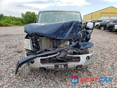 Piąte zdjęcie samochodu w środku: 2017 NISSAN NV 3500 HD SL VIN:5BZAF0AA7HN851818 - miniatura