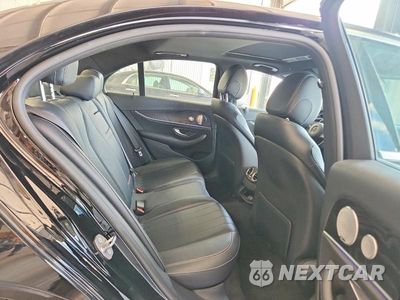 Zdjęcie 10 z 12 samochodu: 2017 MERCEDES-BENZ E 300 VIN:WDDZF4JB3HA058435 - miniatura