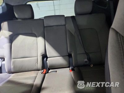 Zdjęcie 10 z 13 samochodu: 2018 HYUNDAI SANTA FE SPORT 2.4L VIN:5NMZUDLB3JH104192 - miniatura