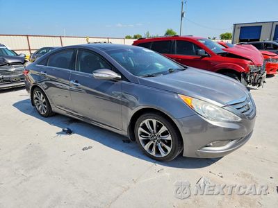 Czwarte zdjęcie samochodu z boku: 2012 HYUNDAI SONATA LIMITED 2.0T VIN:5NPEC4AB0CH371204 - miniatura