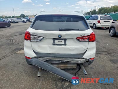 Zdjęcie 6 z 13 samochodu: 2018 BMW X1 XDRIVE28I VIN:WBXHT3C36J5K25323 - miniatura
