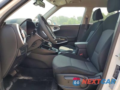 Zdjęcie 7 z 12 samochodu: 2024 KIA SOUL LX VIN:KNDJ23AU7R7900979 - miniatura