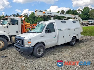 2019 FORD E350 BUCKET TRUCK 1FDWE3FS9KDC72754 - główne zdjęcie licytacji z USA - miniatura