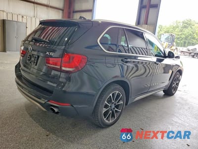 Trzecie zdjęcie samochodu z tyłu: 2017 BMW X5 XDRIVE35I VIN:5UXKR0C3XH0V73342 - miniatura