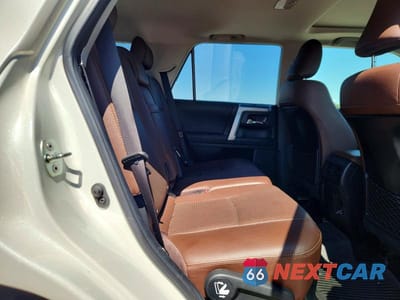 Zdjęcie 11 z 13 samochodu: 2023 TOYOTA 4RUNNER LIMITED VIN:JTEKU5JR4P6169867 - miniatura